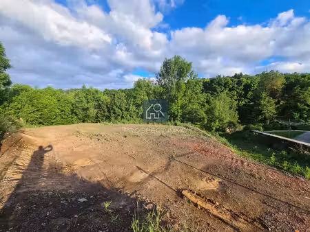 terrain constructible 757m2