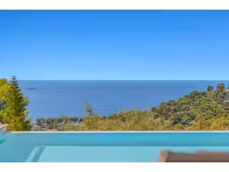 villa avec piscine et vue mer exceptionnelle