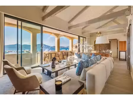 saint-tropez - appartement d'exception sur le port