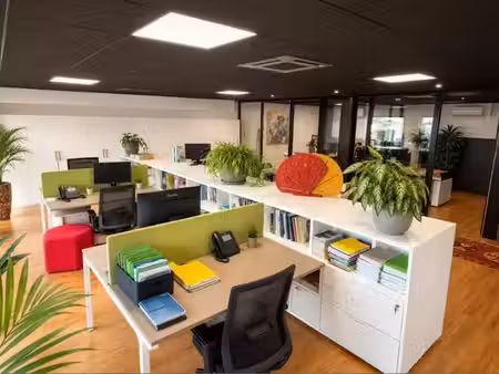 vente locaux professionnels 10 pièces 513 m² à begles (33130)  1 575 000 €