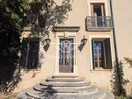 maison vigneronne familiale t8 avec jardin et piscine