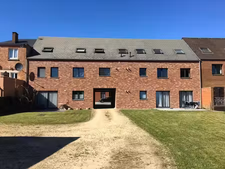 appartement à louer à rue d'enhaive 260 jambes (vbe58300)