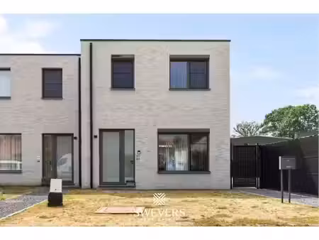 maison à vendre à spoorwegstraat 2 heppen (rbw72722)
