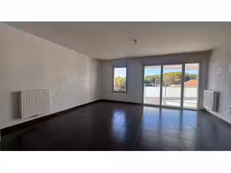 location appartement 4 pièces 79 m² à bayonne (64100)