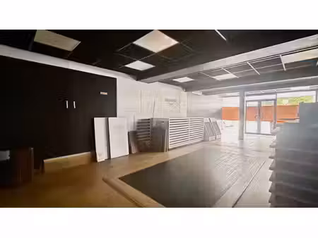 location commerce 167 m² à anglet (64600)