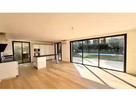 maison de luxe à louer à aix-en-provence