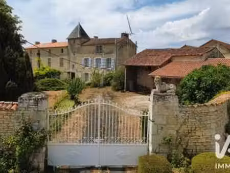 vente maison à courcôme (16240) : à vendre / 121m² courcôme