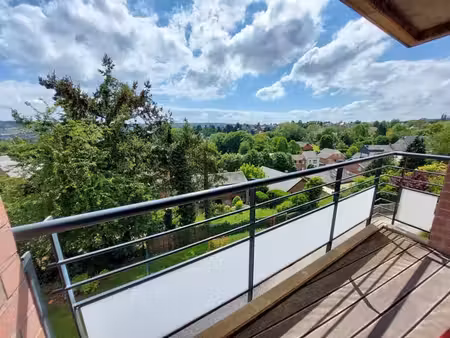 appartement traversant deux chambres