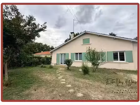 maison traditionnelle 3 chambres  terrain 1275m2 à toulenne