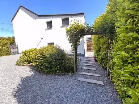 maison 4 chb à beaufays  grand jardin  entièrement rénovée