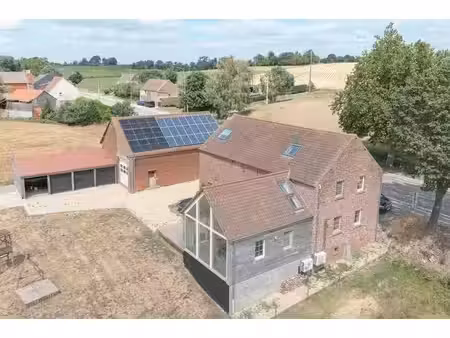 maison de caractère 4 façades avec entrepôt polyvalent