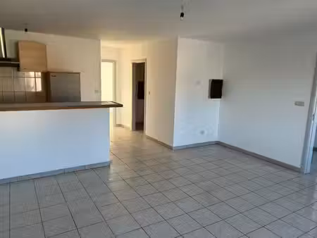 appartement 2 chambres à louer – basècles