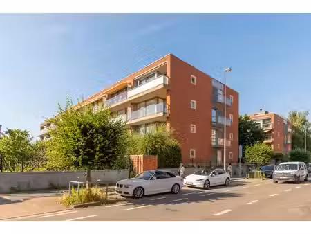 splendide appartement 3 chambres + bureau