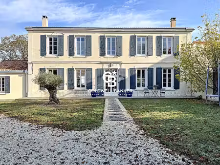 maison de luxe à vendre à sainte-soulle
