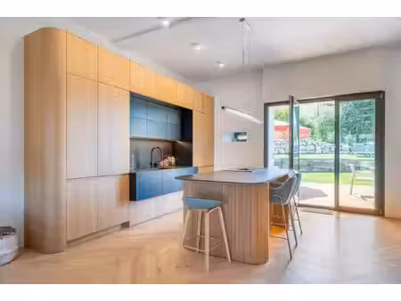 maison de luxe à vendre à talloires