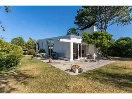 villa à vendre avec terrasse et jardin   braine-l'alleud (vbe57998)