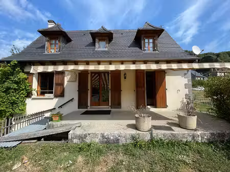 maison laroquevieille 5 pièce(s) 87 m2