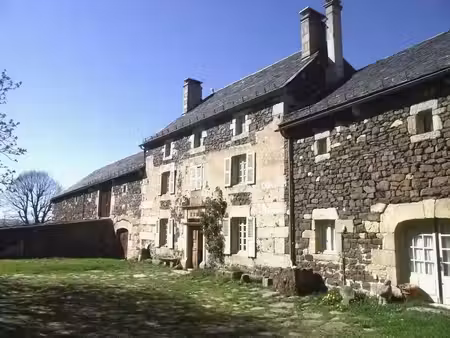 vente propriété 270 m² à val d'arcomie (15320)  396 000 €