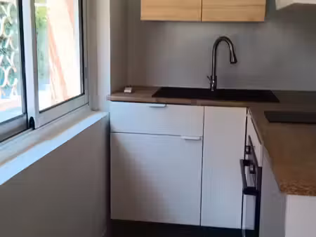 a proximité du lac de la ramée  appartement rénové et climatisé de 42m2