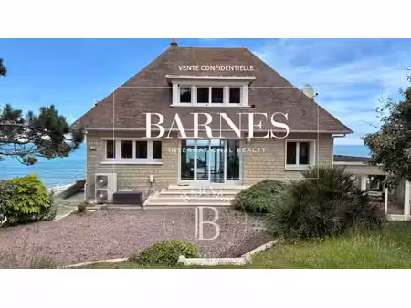 maison de luxe à vendre à arromanches-les-bains