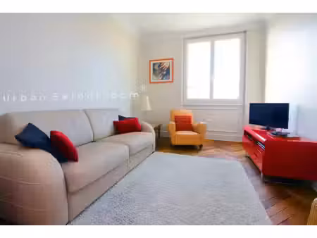 location appartement 2 pièces 55 m² à lyon 7 (69007)