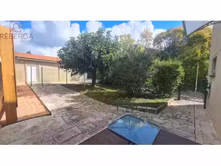 a louer castres - studio avec jardin