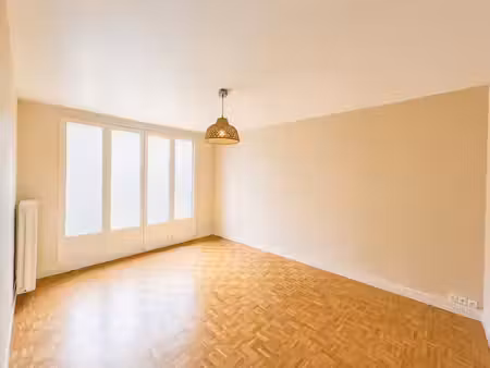vente appartement 2 pièces 47 m² à chantilly (60500)  200 000 €