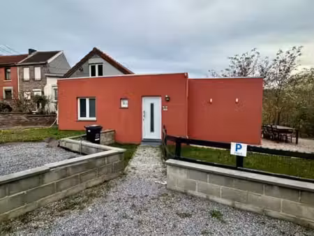 maison d'habitation avec dépendances et jardin