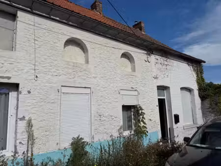 ensemble immobilier à rénover vendu en un seul lot