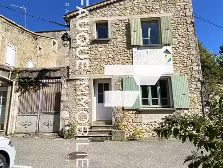 combovin - maison de village t3 avec petite cour
