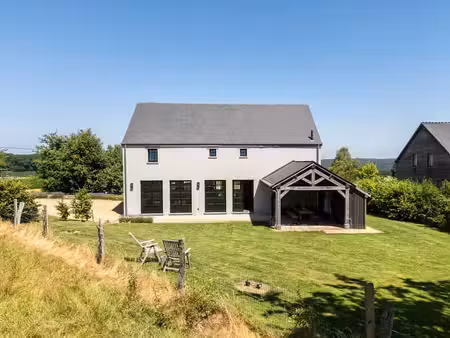 villa exclusive dans les ardennes où se mêlent calme  natur