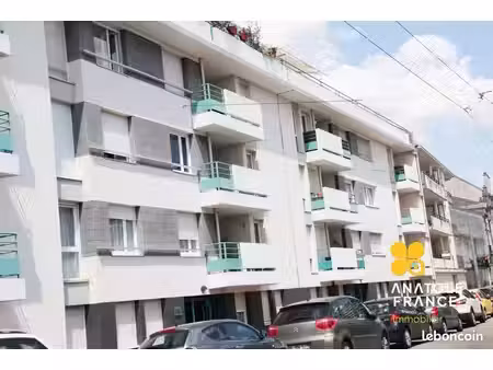 studio 1 pièce 20 m²