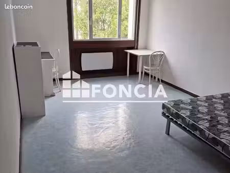 studio 1 pièce 22 m²
