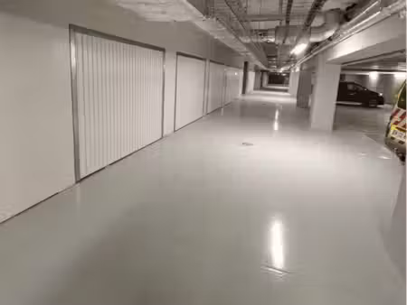 box pour stockage ou parking creteil