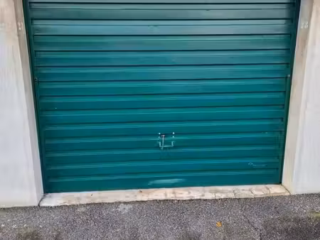 garage à louer