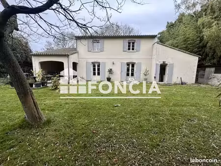 maison 5 pièces 150 m²