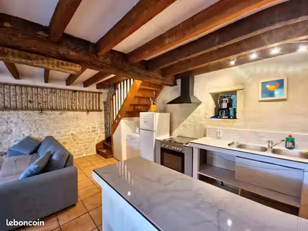 maison 60 m²  2 chambres  jardin  parking  parc avec aires de jeux  pétanque etc– toutes c