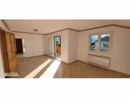bel appartement 4 pièces avec terrasse sud