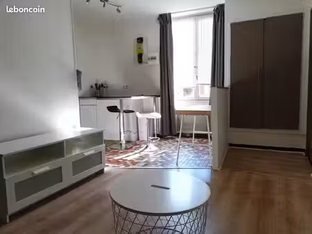 studio meuble – 20m2 – ile de nantes