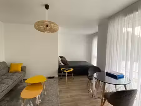 appartement 1 pièce 33 m²