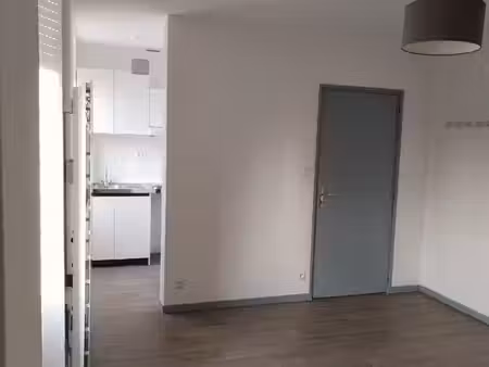 studio 22 m² lumineux + parking – 315 cc – saillat-sur-vienne