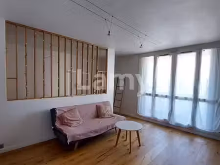 studio 1 pièce 36 m²
