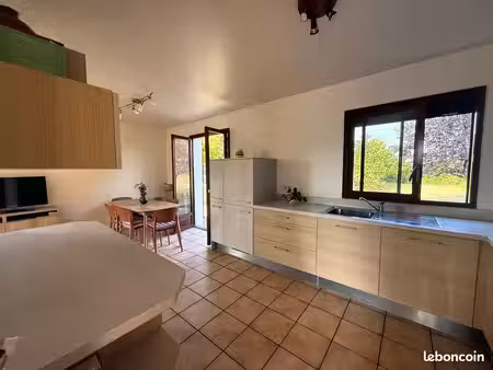 maison 5 pièces 80 m²