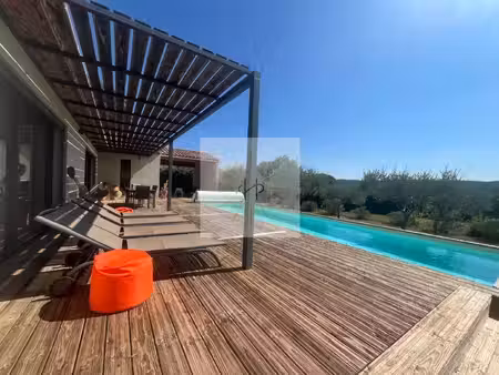 maison de luxe à vendre à goudargues