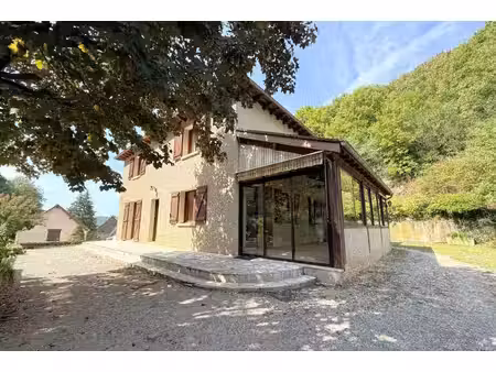 maison de village à vendre  au bord de la dordogne