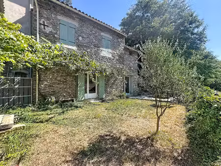 maison de village en pierre rénovée  90 m2  à saint-michel-de-dèze