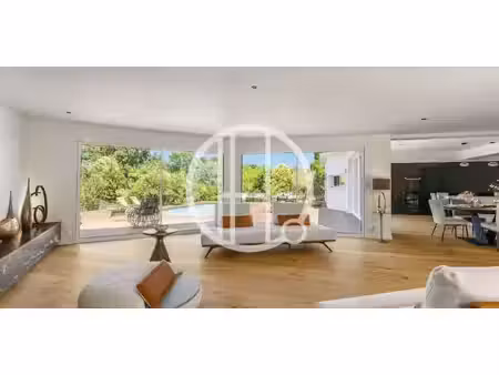 maison contemporaine avec piscine et jardin bouliac (33)