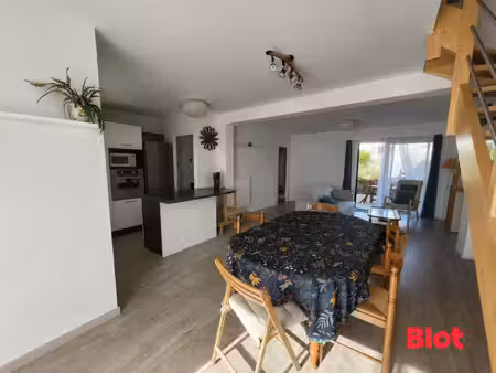 location maison t5 contemporaine