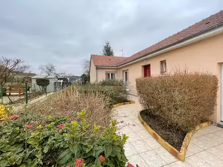 maison t.4 de plain-pied à saint germain du puy