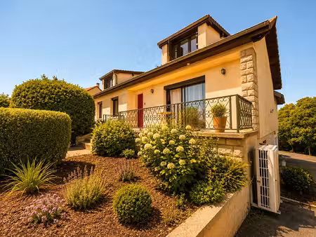 maison spacieuse et lumineuse à mareuil les meaux